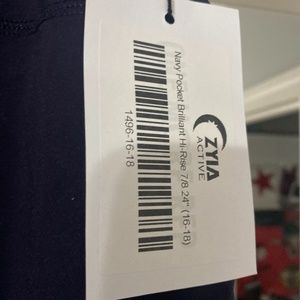 ZYIA Navy pocket Brilliant High Rise 7/8 24”